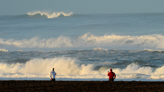 Why Even a Baby Tsunami Can Trigger a Warning<em></em>